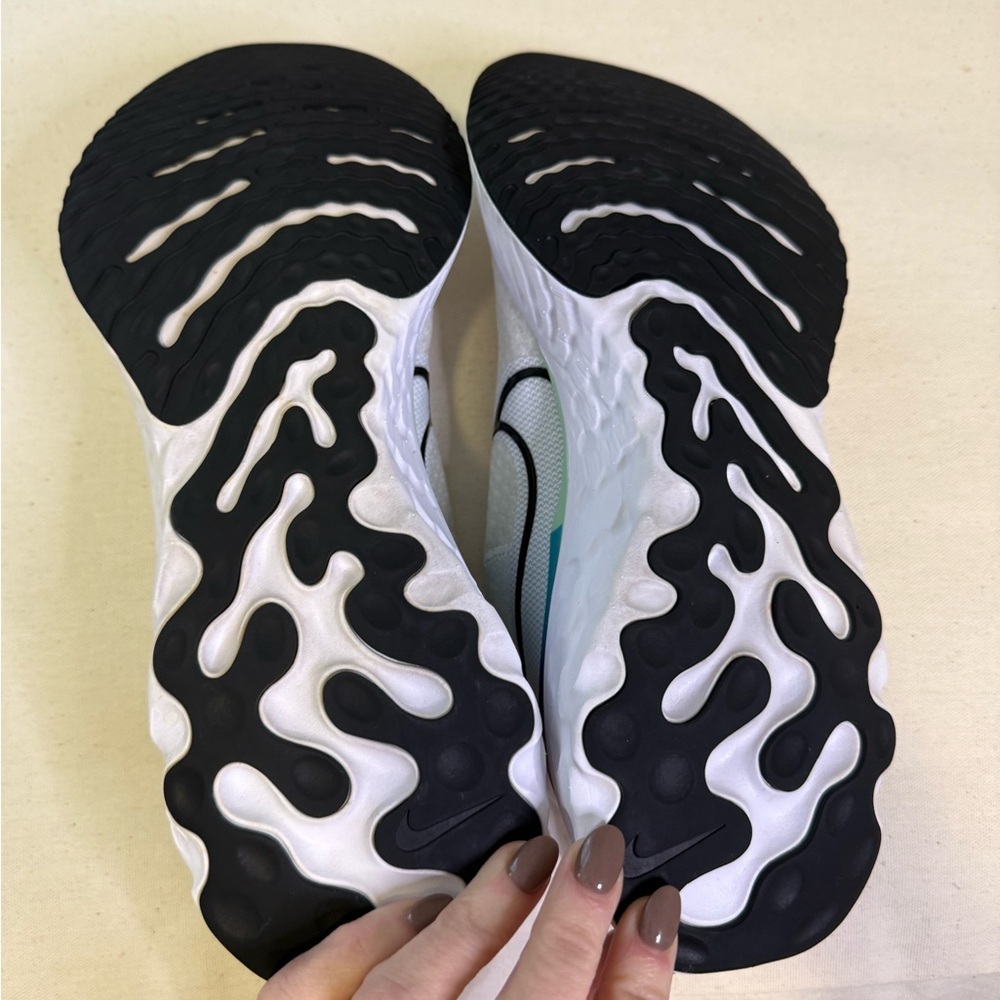 Nike React Infinity Run White sneakers - image 9